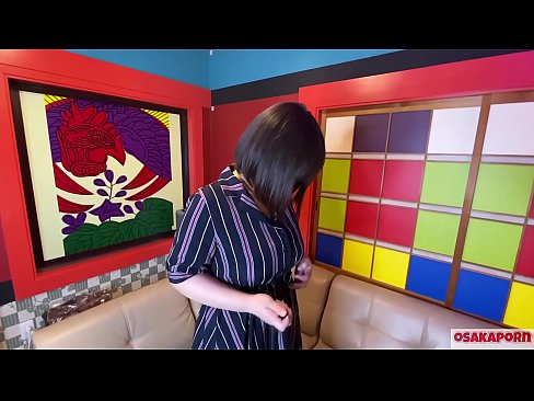 ❤️ 큰 가슴을 가진 일본인 귀염둥이는 섹스 토이로 자위하고 오르가슴을 가지고 있습니다. 그녀는 인터뷰에서 그녀의 빌어먹을 경험에 대해 이야기합니다. 큰 가슴과 털이 많은 보지가 큰 소리로 신음합니다. 오사카포르노 ❤ 빌어먹을 ko.pornoxlxx.ru에서 ❌️